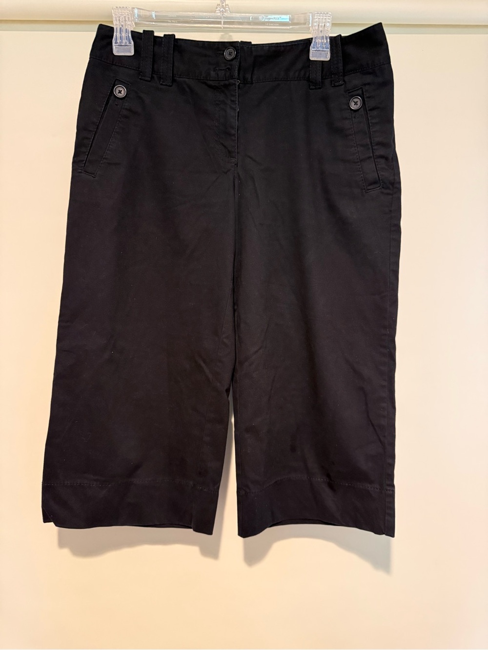 Ann Taylor Loft Black Cropped Cotton Capri Wide Leg Black Pants, size 4